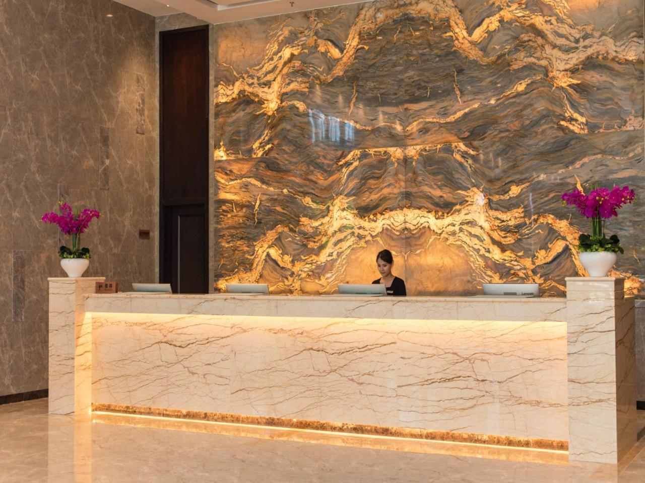 Sanya Dadonghai Seaview Hotel מראה חיצוני תמונה